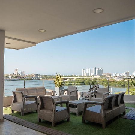 Bahia 79 Apartasuites Cerca Al Centro Cartagena 외부 사진