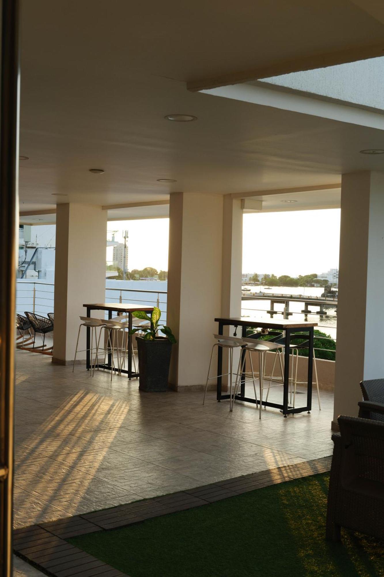 Bahia 79 Apartasuites Cerca Al Centro Cartagena 외부 사진
