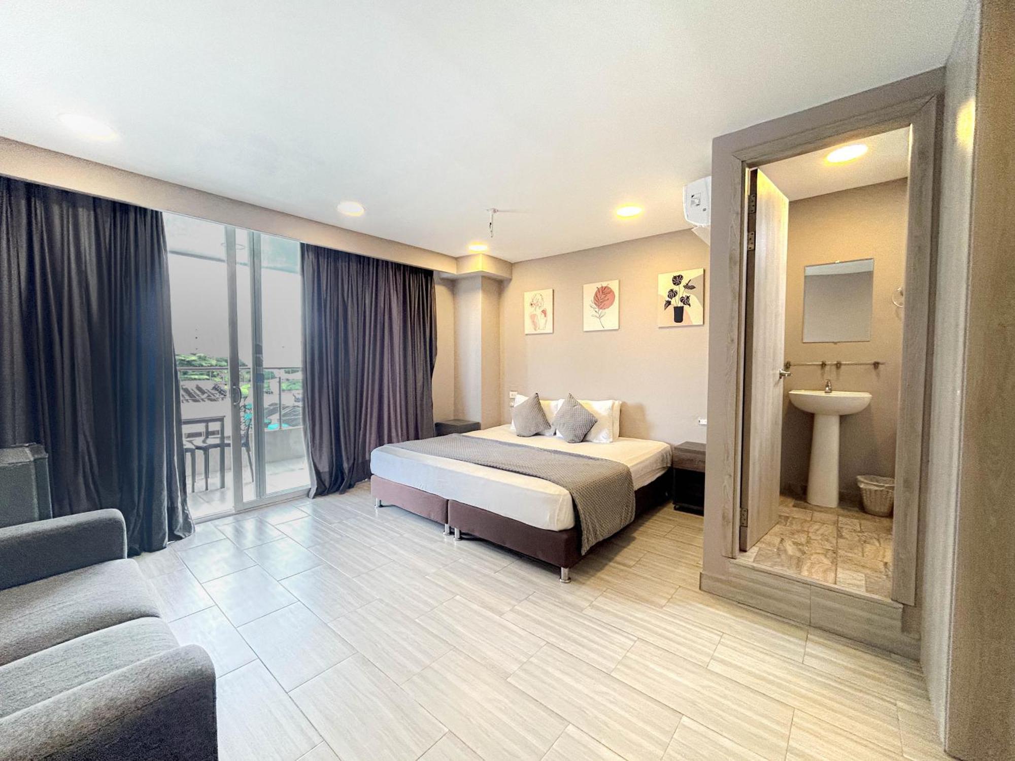Bahia 79 Apartasuites Cerca Al Centro Cartagena 외부 사진